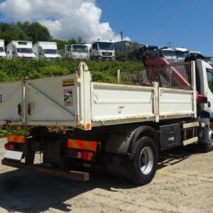 foto 15t DAF LF 55.220 + HMF 735